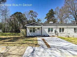 1935 Irma St, Charlotte, NC 28216