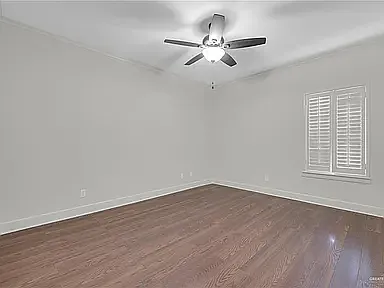 209 Robin Ave — Photo 12