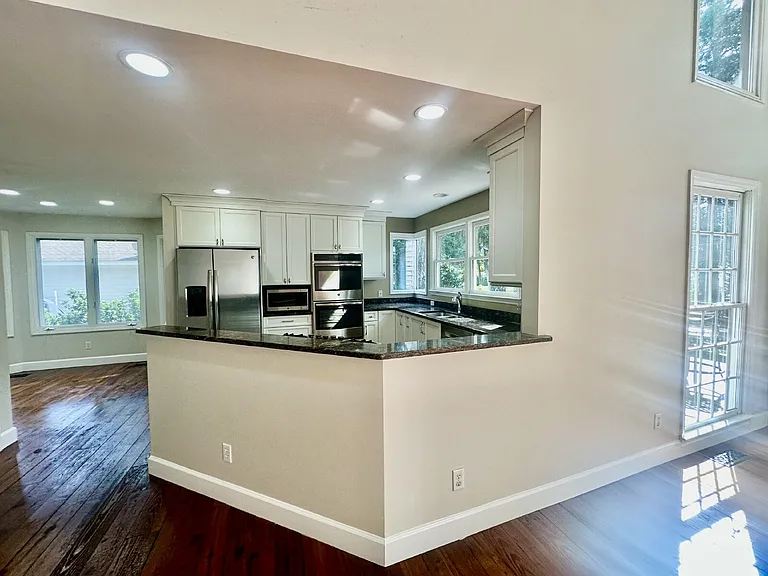 22 Minuteman Dr — Photo 12
