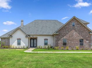 3423 Waterview Dr, Lake Charles, LA 70607