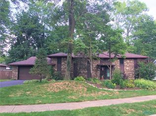 7737 Westbourne Ct, Sylvania, OH 43560