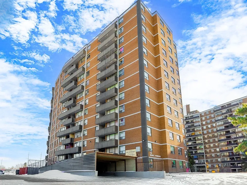 1385 Midland Ave