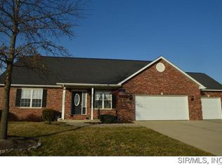 100 Wyndrose Estates Dr, Swansea, IL 62226