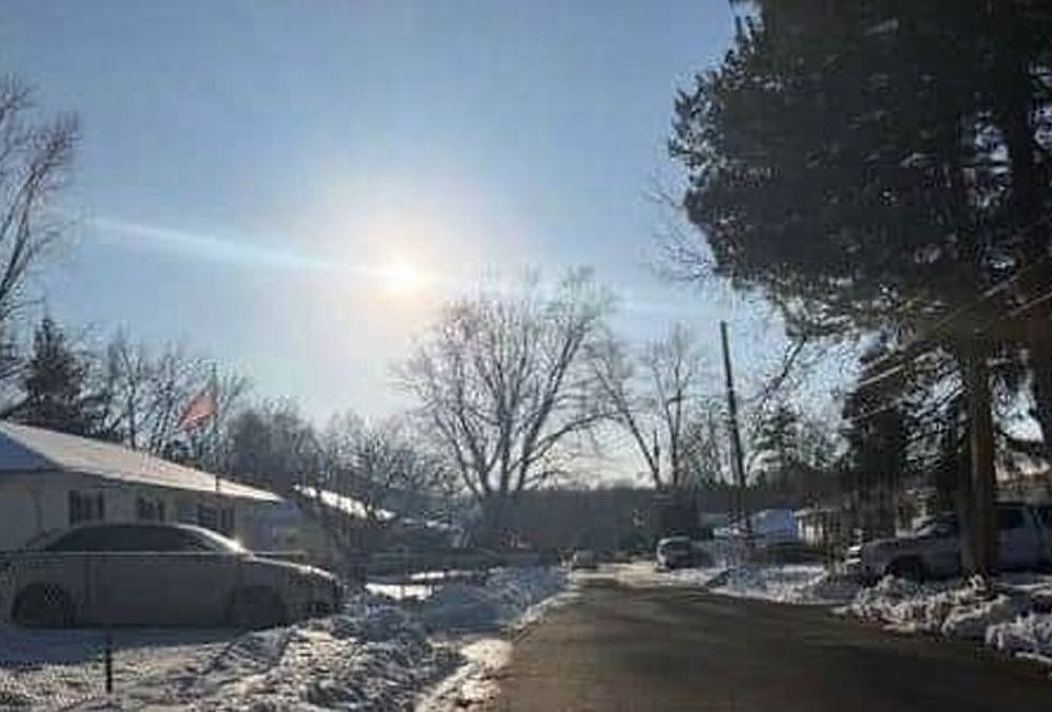 Exterior Neighborhood (street photo)