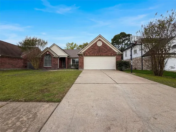 5807 Windsong Trl, Houston, TX 77084