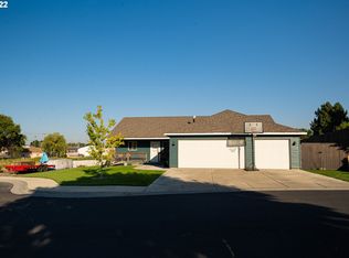 1243 SW Martin Ct, Hermiston, OR 97838