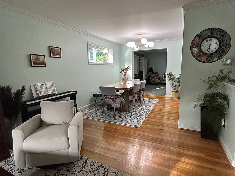 10213 Conover Dr — Photo 6