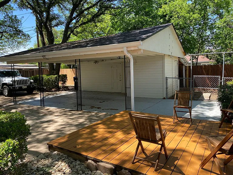 3825 Hubby Ave — Photo 37