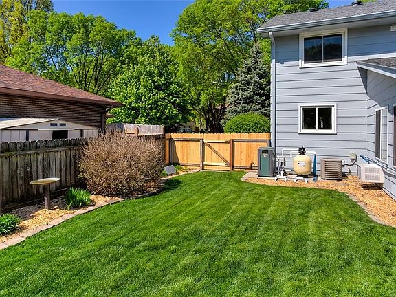 4th image of 5625 Columbine Dr