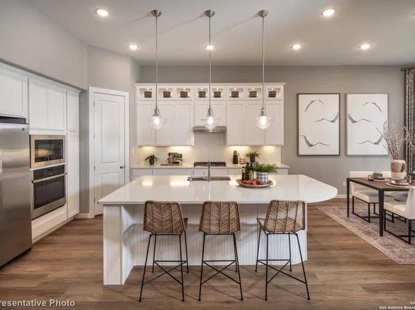 10019 Harr Knoll, San Antonio, TX 78224