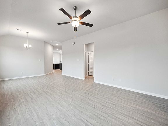 2702 Pheasant Hill Drive - Kingsville Floorplan - Family Room