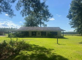 62 Oak Dr, Forest Hill, LA 71430