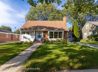 1718 Pingree St, Lansing, MI 48910