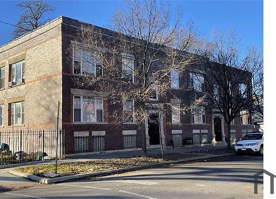 1st image of 3739 W Huron St #1