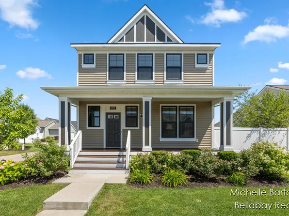 6725 Promenade St #13, Cannon Township, MI 49341