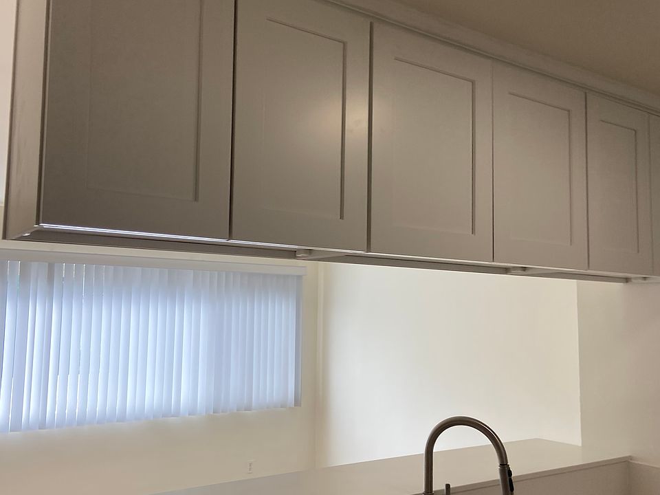 1st image of 628 S Catalina Ave #6