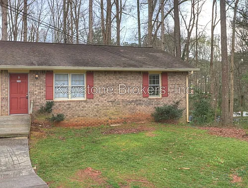 2243 Davis Rd SW #A Photo 1