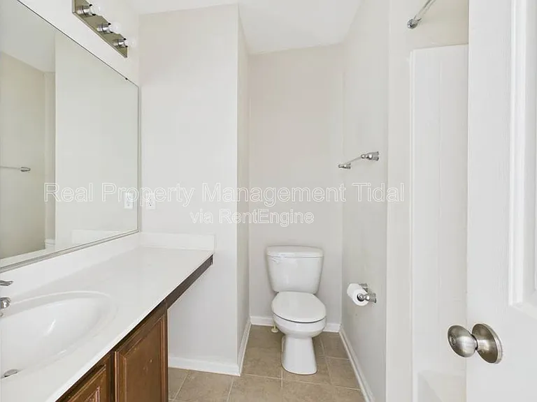 205 Cheeseman Rd — Photo 22