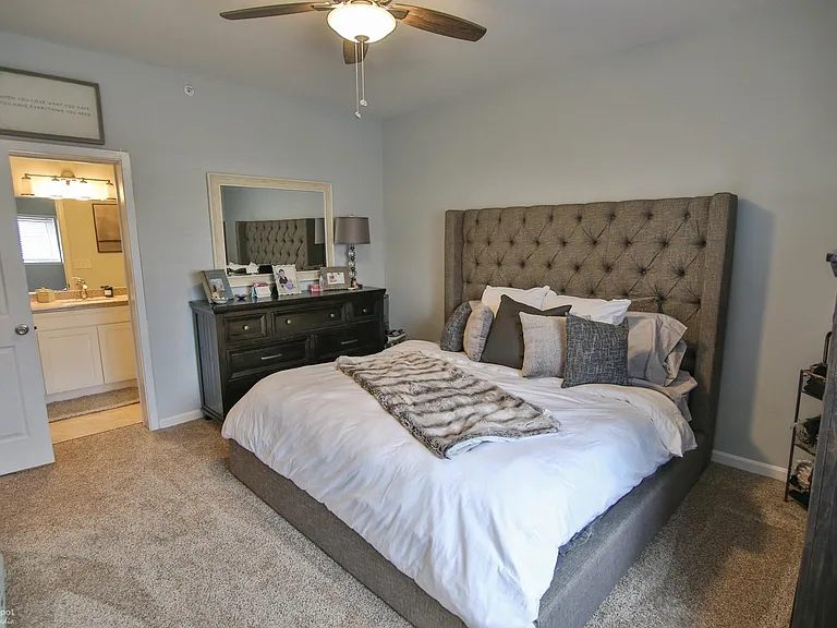 416 N 5th St #2 — Photo 9