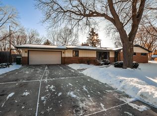 6211 Riverview Ter NE, Fridley, MN 55432