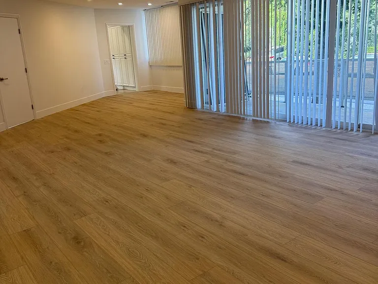 223 S Lasky Dr #B — Photo 10