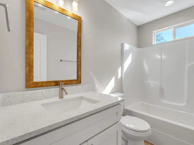 253 Woodruff St — Photo 21