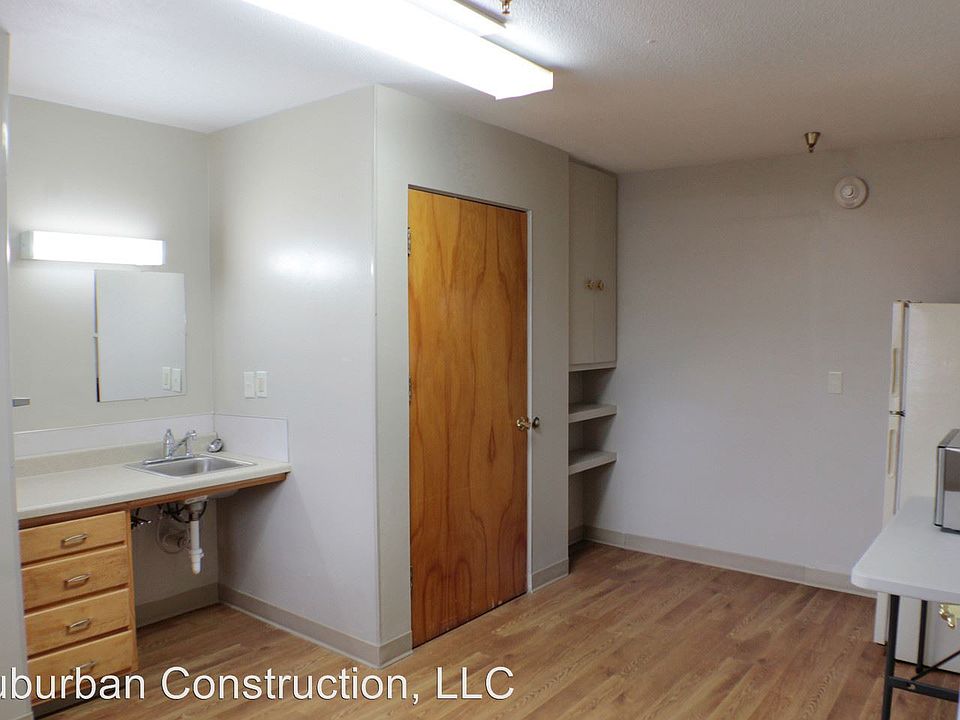 1st image of 640 Filer Ave W APT 101C