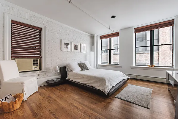 Sold by Harmonycity Corp. | media 24