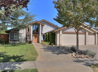 6458 Oakcrest Dr, San Jose, CA 95120