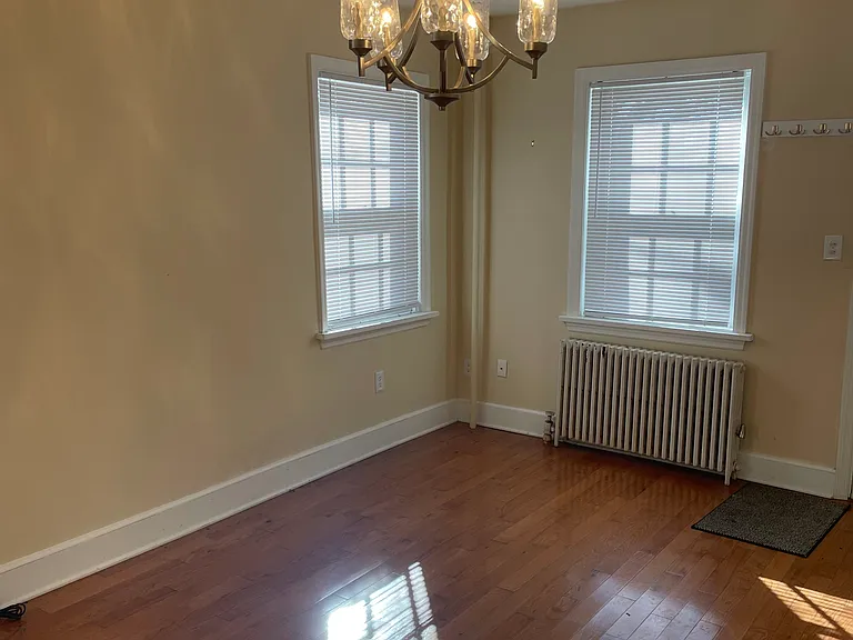 635 S Front St — Photo 27