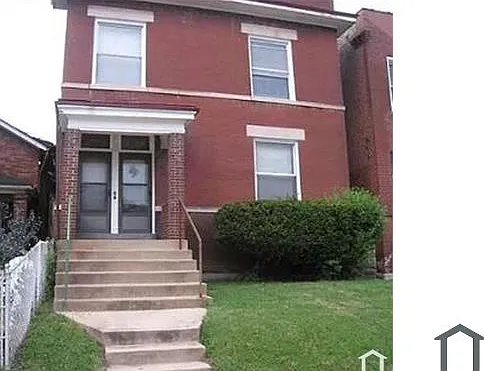 3 bed, 1200 sqft, $1,500 — Photo 4
