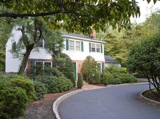 66 Wallace Rd, Middletown, NJ 07748