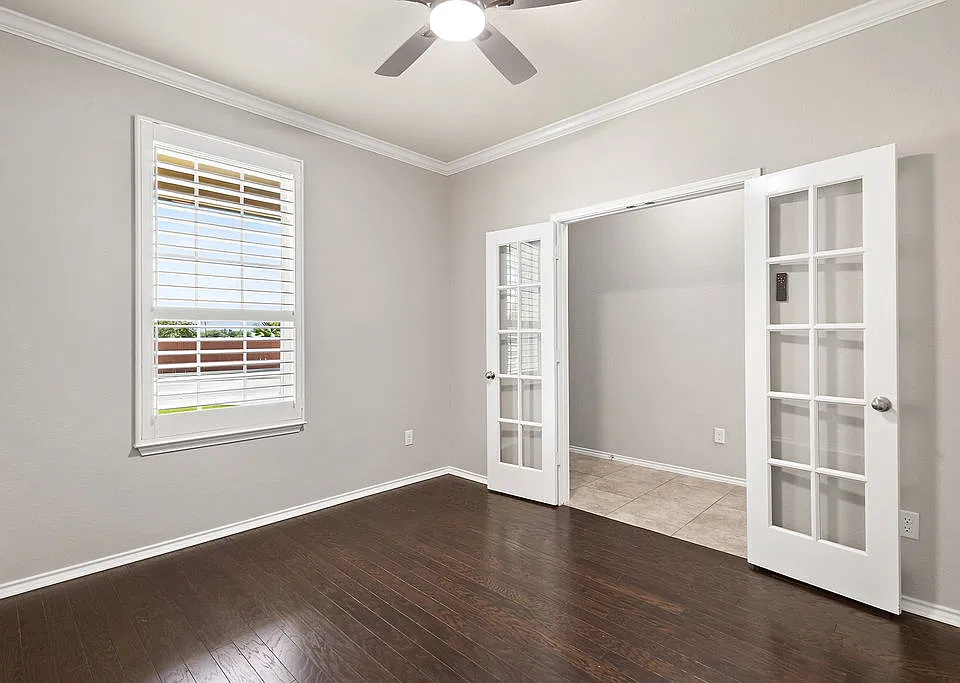11903 Silver Valley