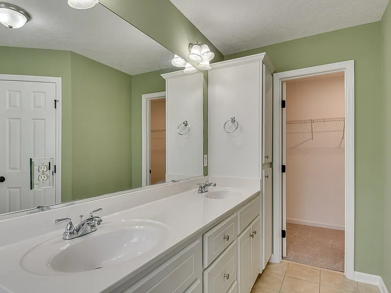 223 Old Berzelia Rd — Photo 6