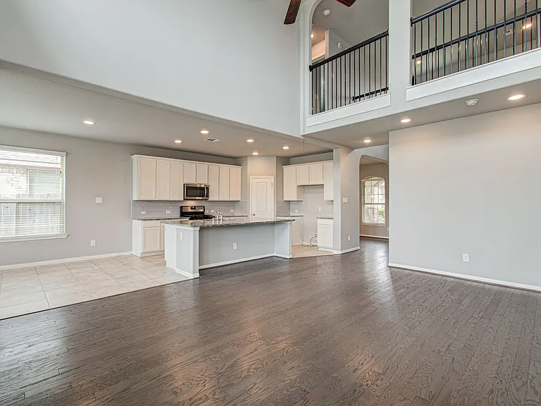 24331 Kee Cresta Ct — Photo 17