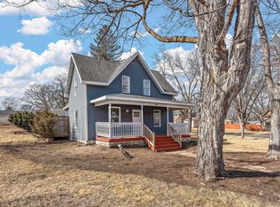 288 5th St N, Bayport, MN 55003