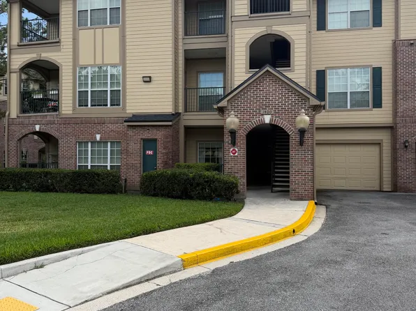 7800 POINT MEADOWS Drive #1431, Jacksonville, FL 32256