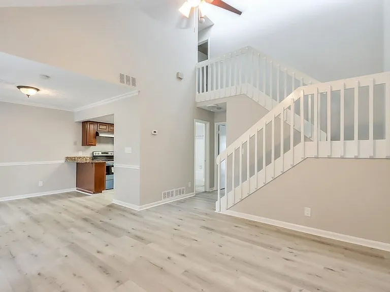 1627 Homestead Trl #1 — Photo 5
