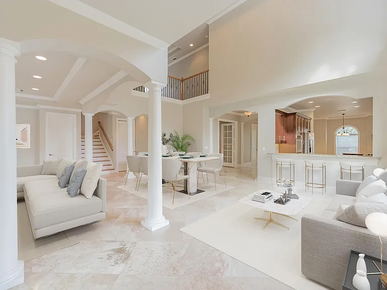 2850 Coco Lakes Ct — Photo 2