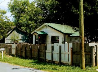 732 Martin Luther King Dr, Calhoun, GA 30701