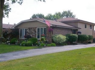 15534 Laramie Ave, Oak Forest, IL