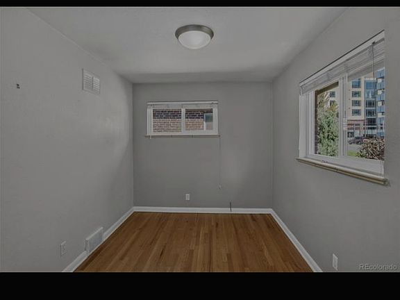 4th image of 2527 S University Blvd