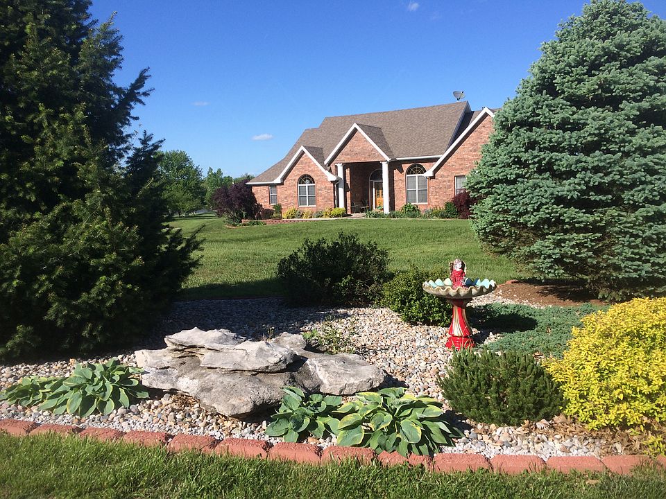 1st image of 2577 Pinewood Dr
