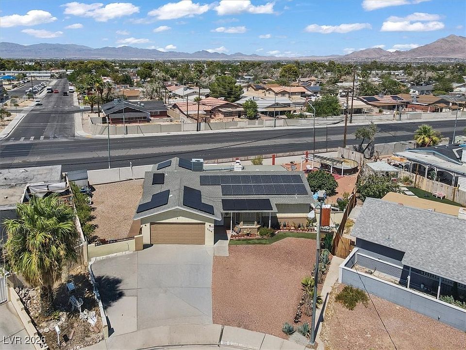 1st image of 3318 Bancroft Cir