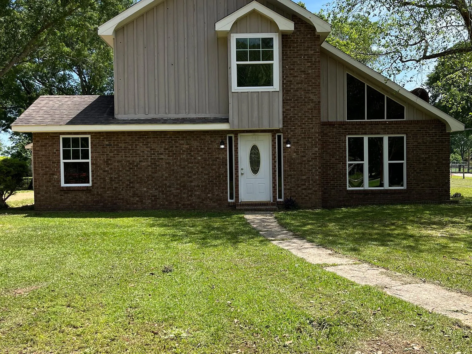 1105 Anna St — Photo 1