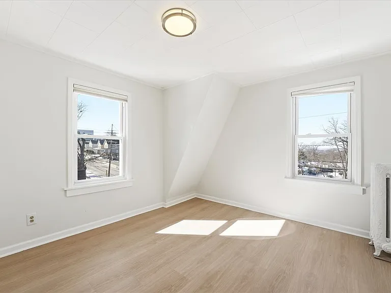 30 Central Ave #2 — Photo 23