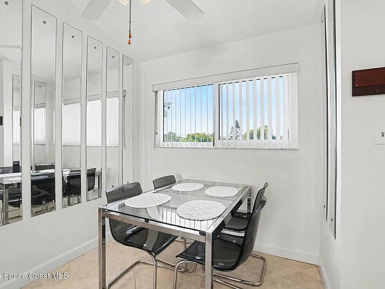 306 Beach Park Ln #V116 — Photo 10