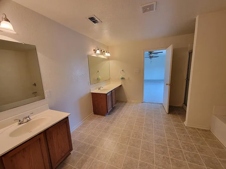 1423 Cap Ridge Peak — Photo 11