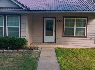 732 Rocky Ridge Flatts Flts, Gainesville, TX 76240