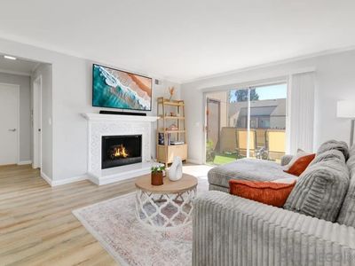 6544 College Grove Dr UNIT 70, San Diego, CA, 92115